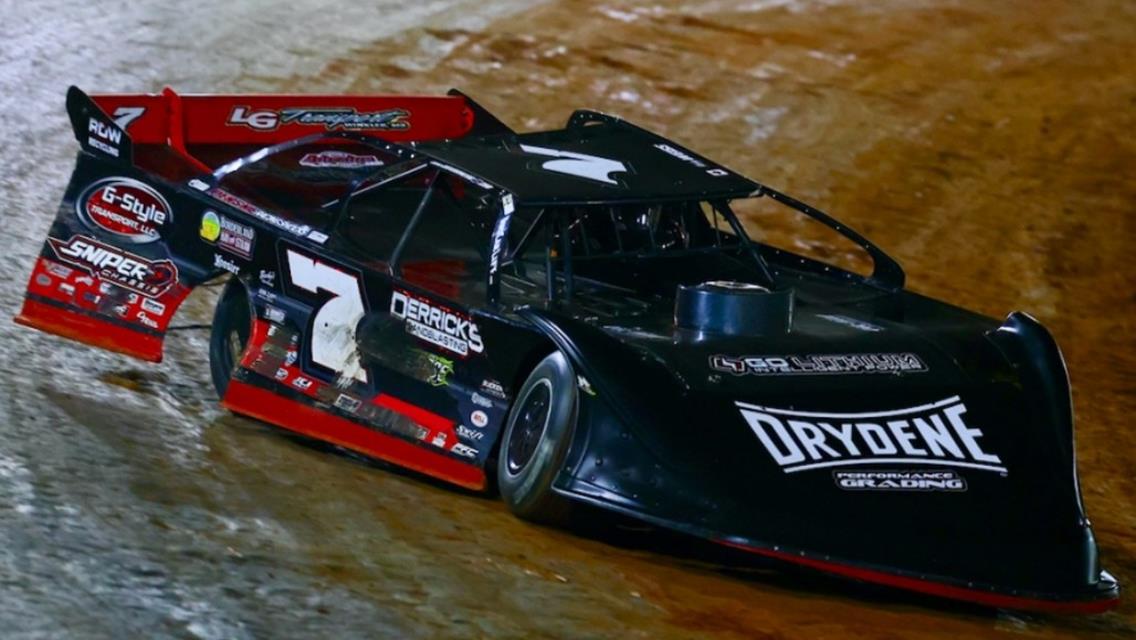 Ricky Weiss rolled to the $7,500 win in the Tuckasee Bowl Classic at Clarksville (Tenn.) Speedway on Saturday, March 1 with his Vic Hill Race Engine.