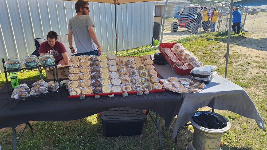 Black Kat Baked Goods joins I-96 Speedway as sponsor and vendor!