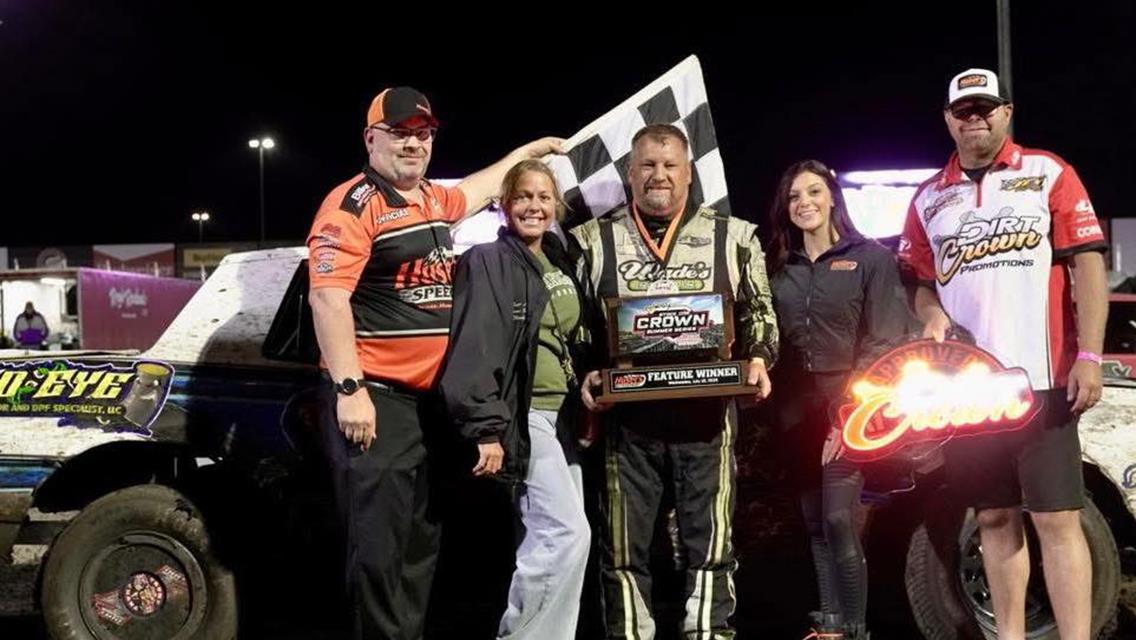 Curt Lund claimed the $3,000 Dirt Crown Stock Car victory at Huset&#39;s Speedway on Wednesday, July 16 and stopped at Arlington Raceway and picked up the win.