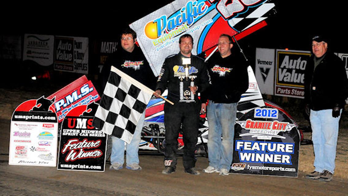 Chris Graf and crew following his Granite City Speedway UMSS win Sept. 23