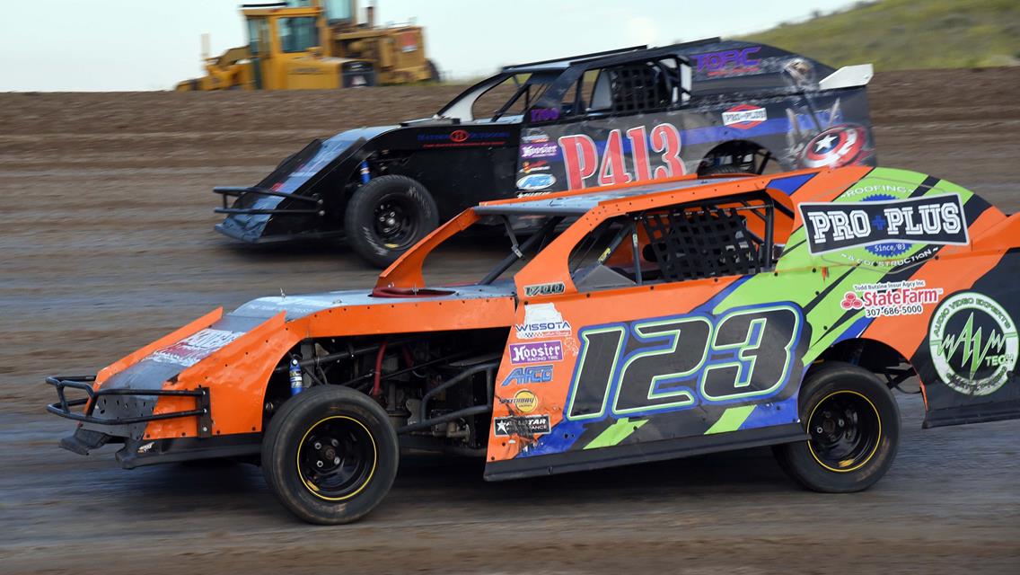 Winners from HPLM Tour + IMCA Hobby Stock Special Night