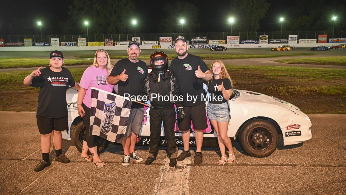Corrigan Oil Speedway Beats Mother Nature for Autograph Night Presented By Shaheen Chevrolet Cadillac of Lansing, MI!