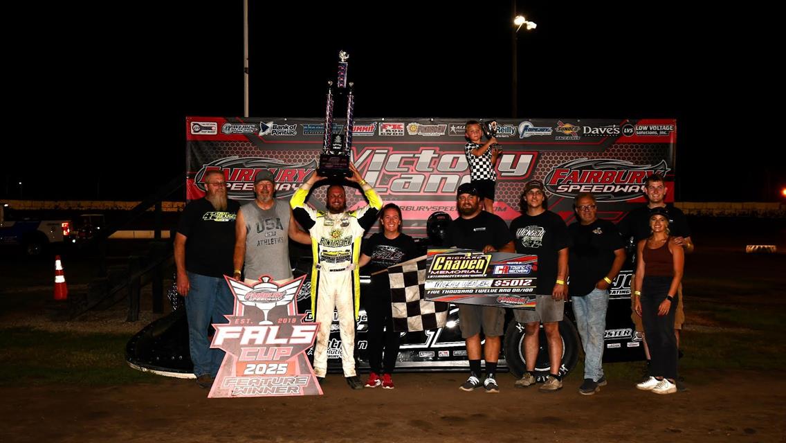 McKay Wenger outdueled fellow Pro Power Racing Engines client Ryan Unzicker to claim the Richard Craven Memorial at Fairbury Speedway, on July 12.