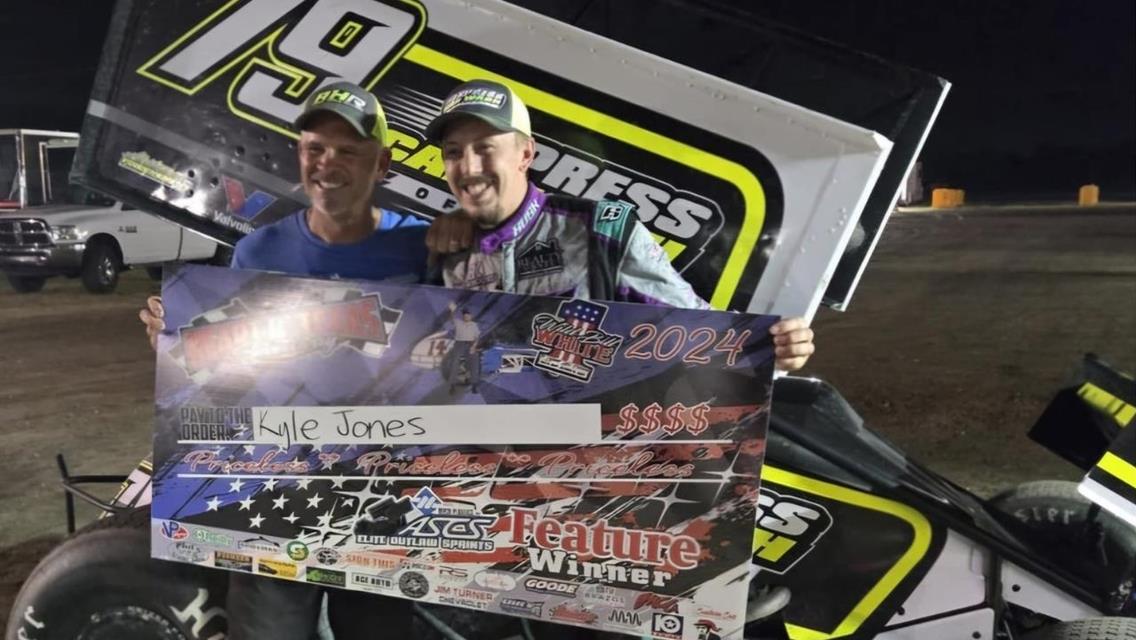 Kyle Jones Captures ASCS Elite Outlaw Win At Heart O&#39; Texas Speedway