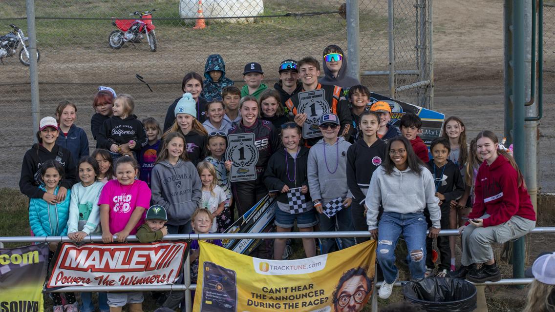 Devon Reed wins first Grays Harbor Modified Main event on Mid-Season Championship Night