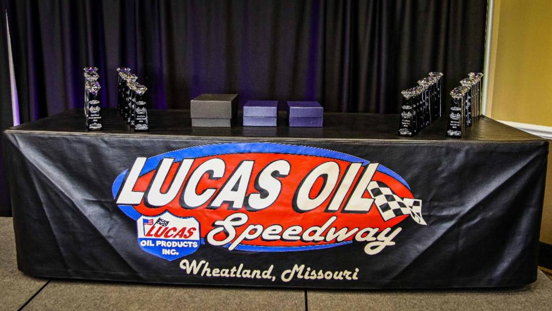 Kent Smith receives Forrest Lucas Award at Lucas Oil Speedway Championship Banquet
