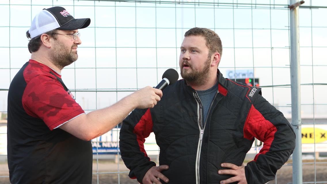 A sign of summer: Red River Valley Speedway hosts pre-season practice