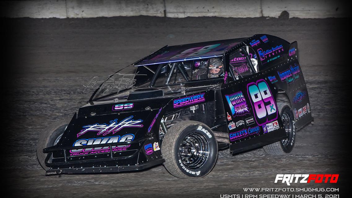 Glenz passes 11 cars in Late Model feature at Wilmot