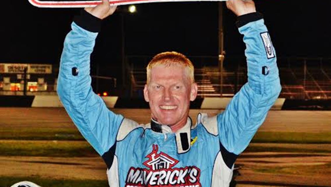 Dutilly overcomes flat tire to win at Desoto