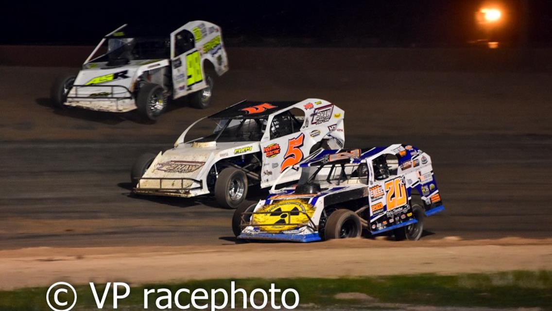Taylor Finishes Fourth in AZ Dirt Track Tour Standings
