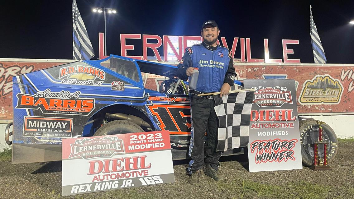 Champions Shine Bright on Championship Night; Champions Crowned; Smith and Schneider Take Feature Wins