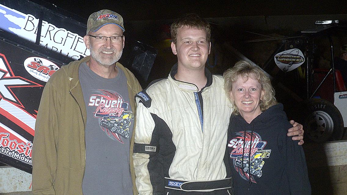 Kyle Schuett Wins First Career POWRi Feature at Belle-Clair Speedway!