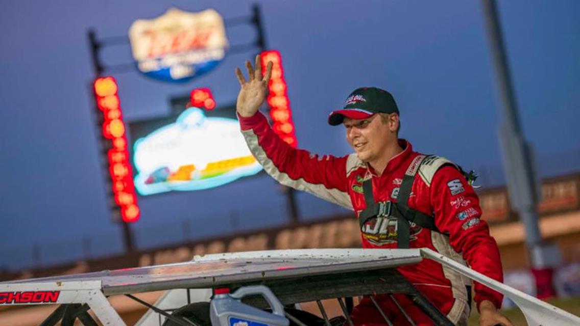 Jackson makes it six straight at Lucas Oil Speedway