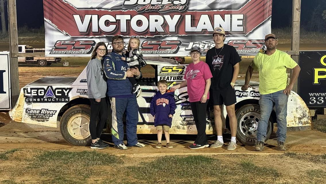 Mechanical woes struck top contenders, DuBois capitalized