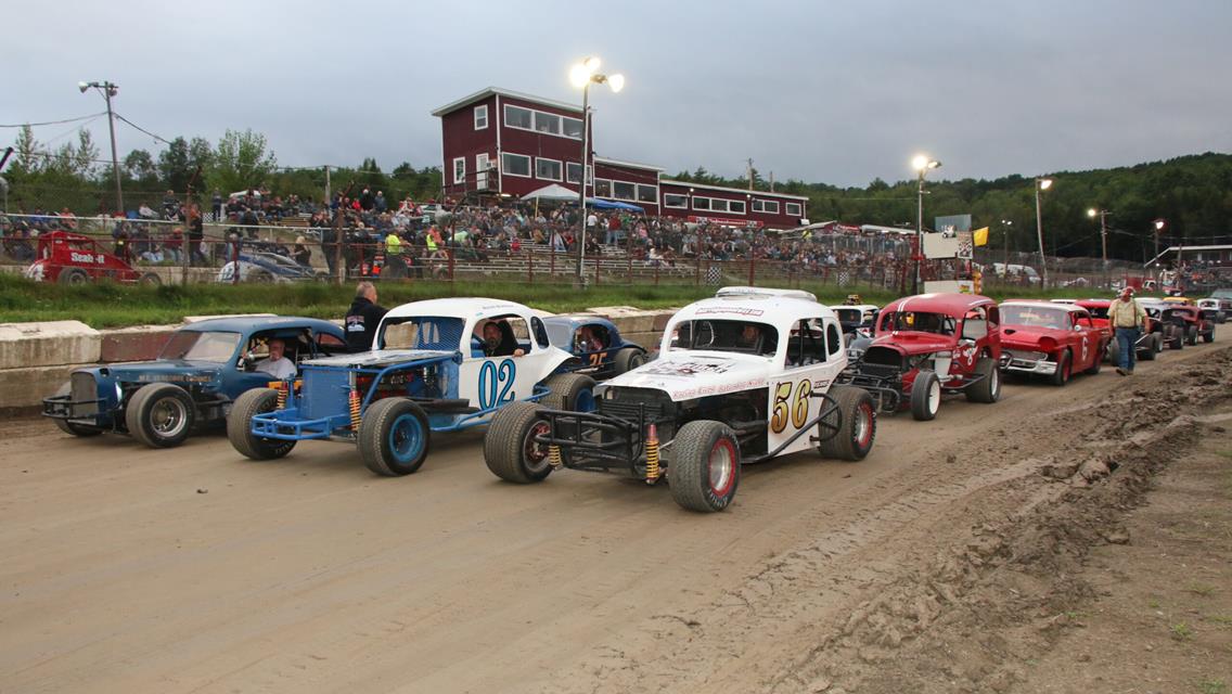 Back on top after two years Max Dolliver wins big in the SABIL &amp; Sons DIRTcar Sportsman Mods Jason Horniak gets it done finally in the Wells River Che