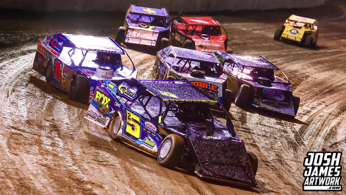 The MARS Modified Championship and MMSA Mini Sprints roar into the Red Hill Raceway!
