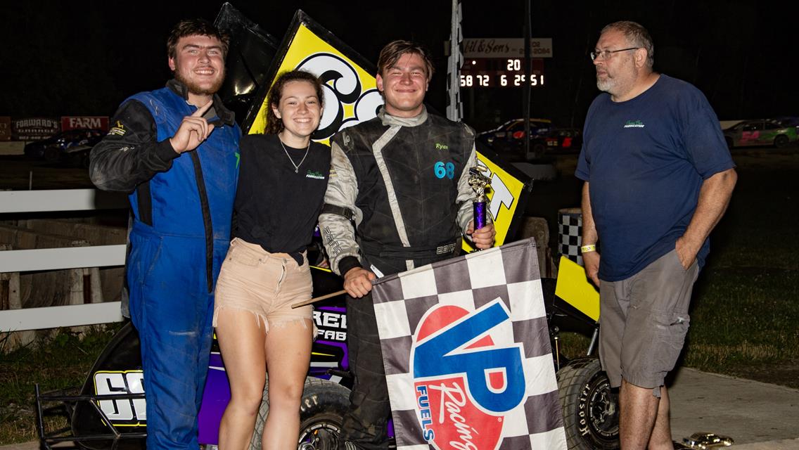 Another wild night at Bear Ridge Speedway for the Royal Moses #57 Memorial Race! The Granite State Micro Sprints brought the heat, literally, with som