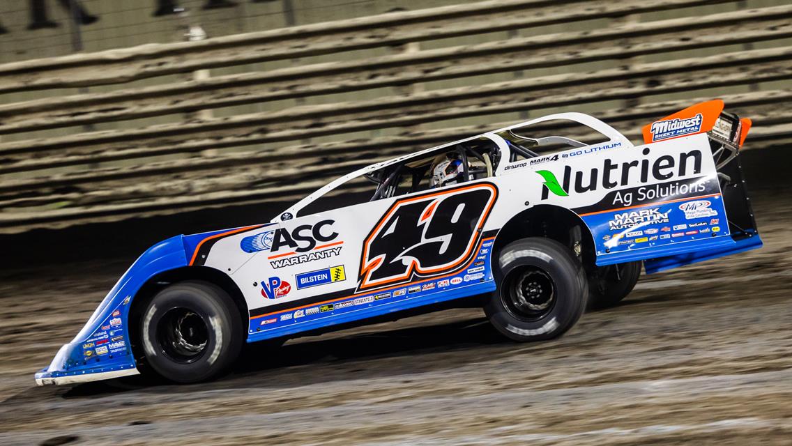 Davenport Dominates Opening Night of Lucas Oil Late Model Knoxville Nationals