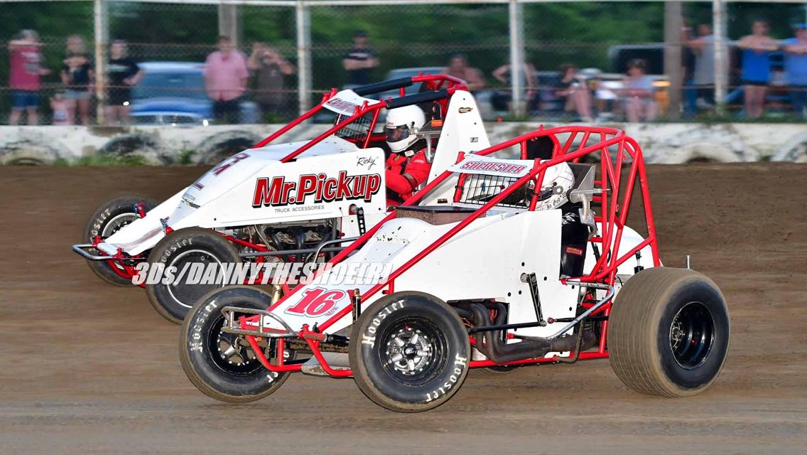 USL Non-Wing Sprint Cars this Saturday at 8:30pm!