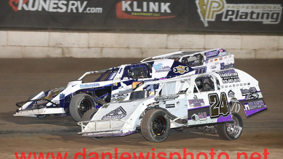 Schmidt, Woods, Stedjee, Vanderloop, Van Straten, and Kaufert Nab Independence Day Checkers