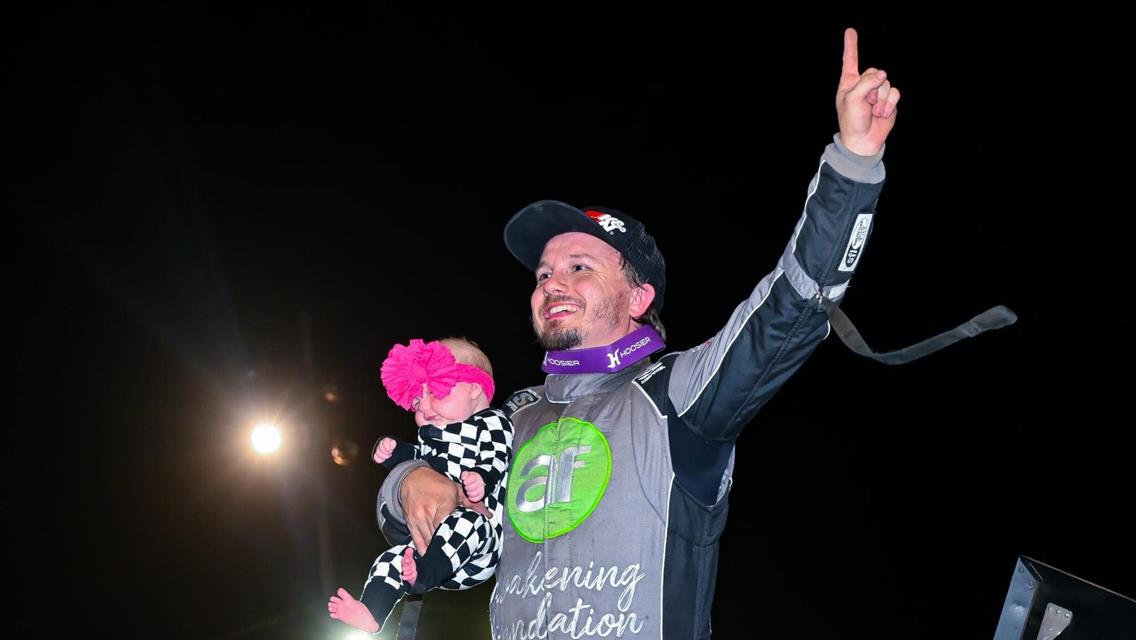 Mallett Earns Emotional First Win of Daughter’s Life With USCS Series Speedweek Triumph