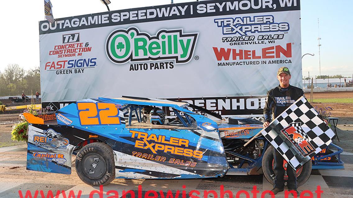 SCHEFFLER SHREDS OUTAGAMIE LATE MODEL FOES