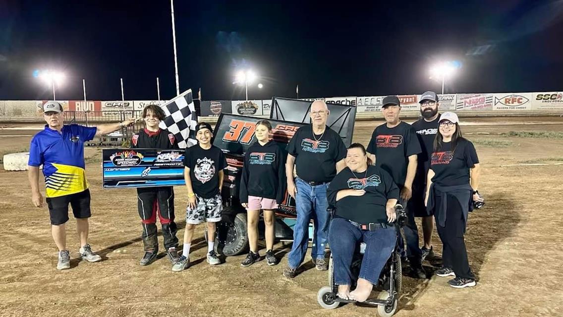 Gile and Dundon Score NOW600 Cactus Region Wins at Adobe Mountain Speedway!