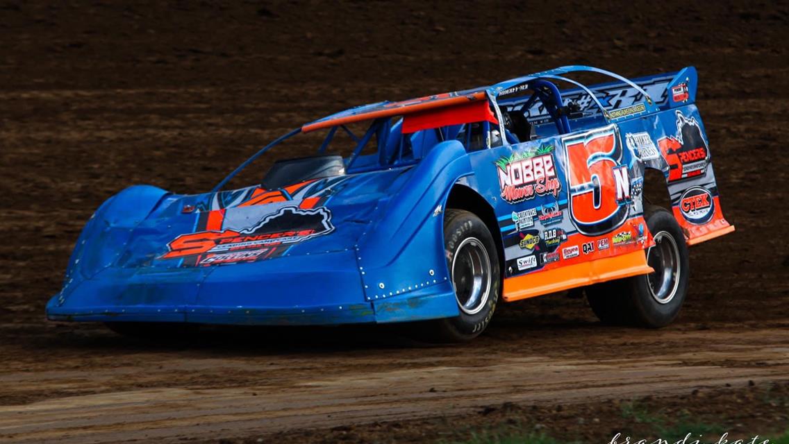 Nobbe Racing competes in the crate late model