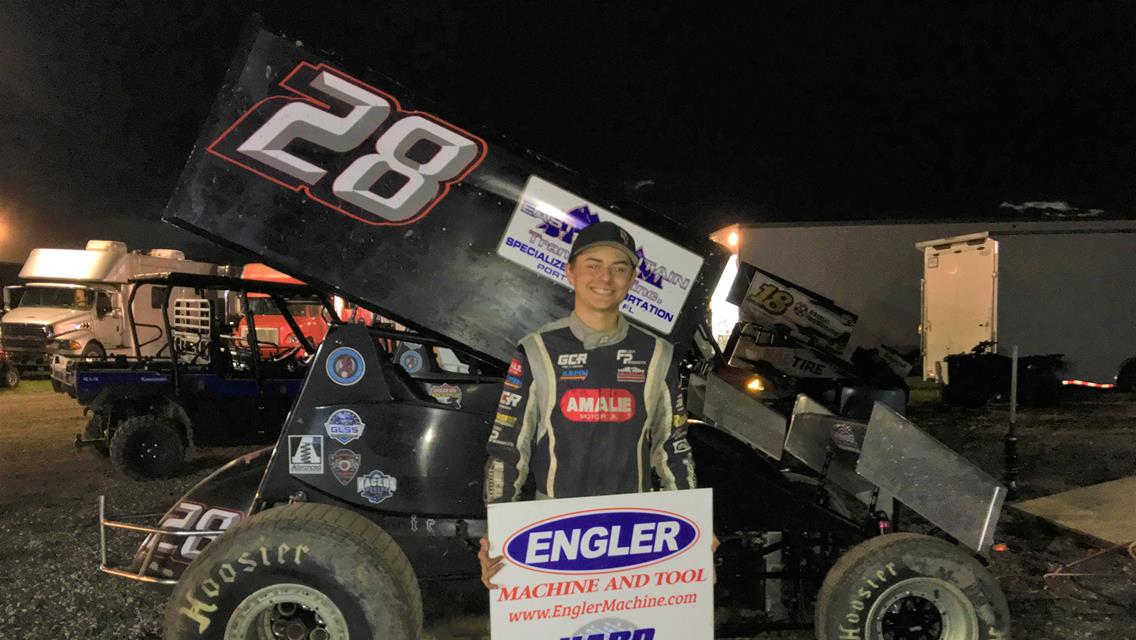 Horstman Holds Off Late Charge