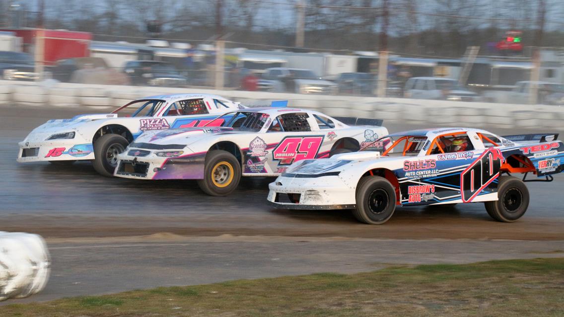 FONDA SPEEDWAY CLOSES OUT THE MONTH OF APRIL WITH A REGULAR RACING PROGRAM IN ALL DIVISIONS ALONG WITH THE MVVDMS