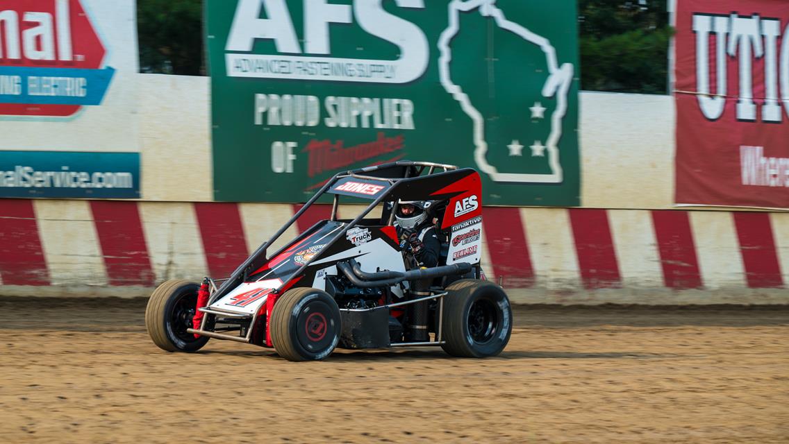 Parker Jones Looks to Set New Badger Win Streak Standard with Victory on Saturday