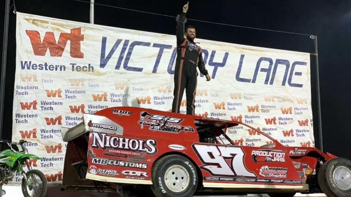 Dillard Collects Modified Win at Vado, Eyes 2020 Season Start