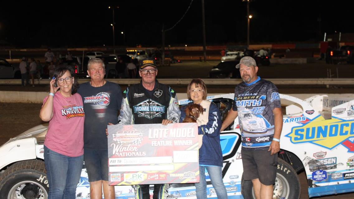 Smith family closes out Sooner season with victory and series championship
