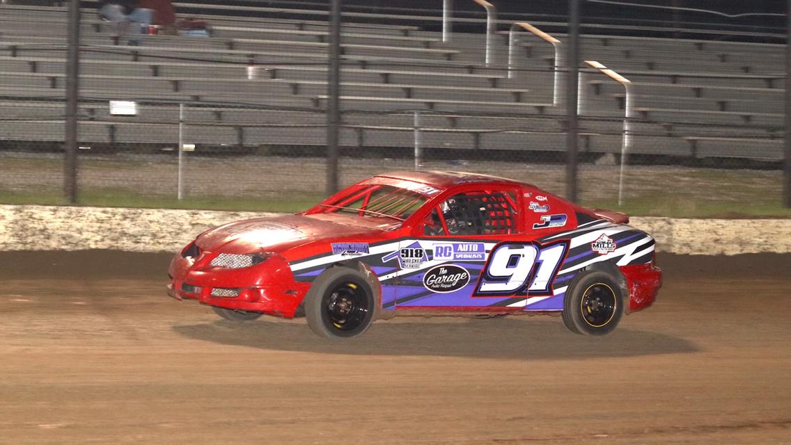 United Sprint League Shakes Up Tulsa Speedway With High-Speed Thrills, Vintage Vibes &amp; Tulsa Speedway Nostalgia