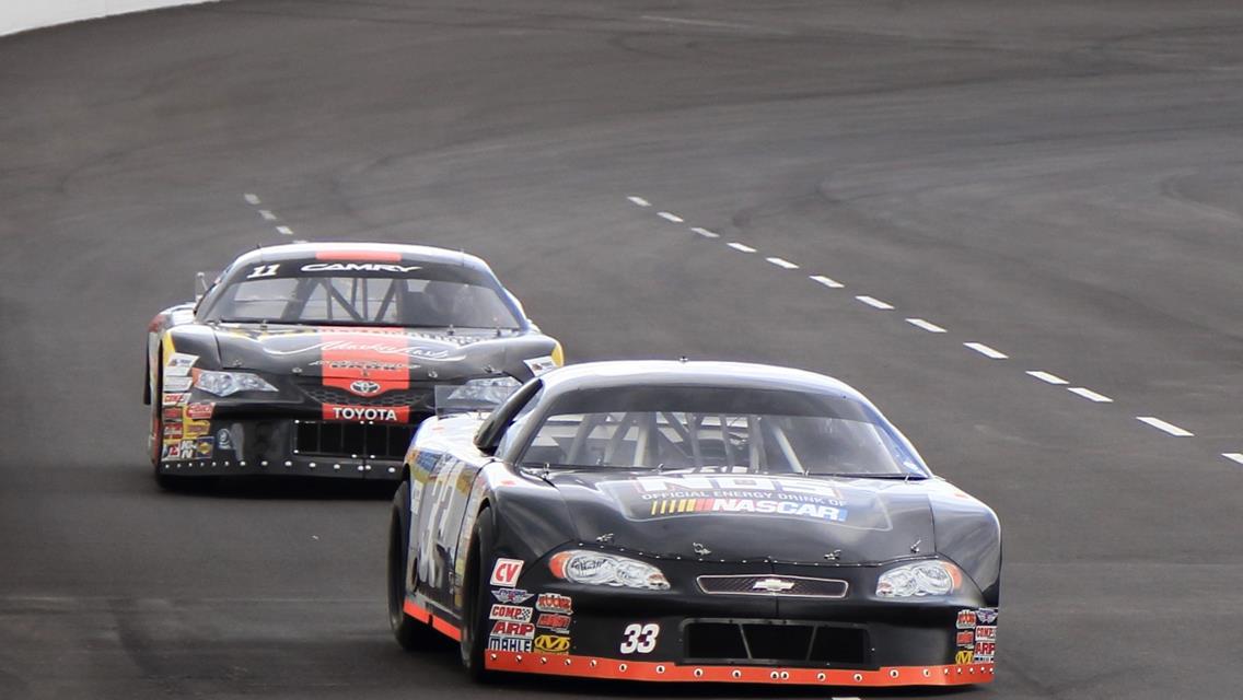 Weld Air NASCAR Oval Race this Saturday