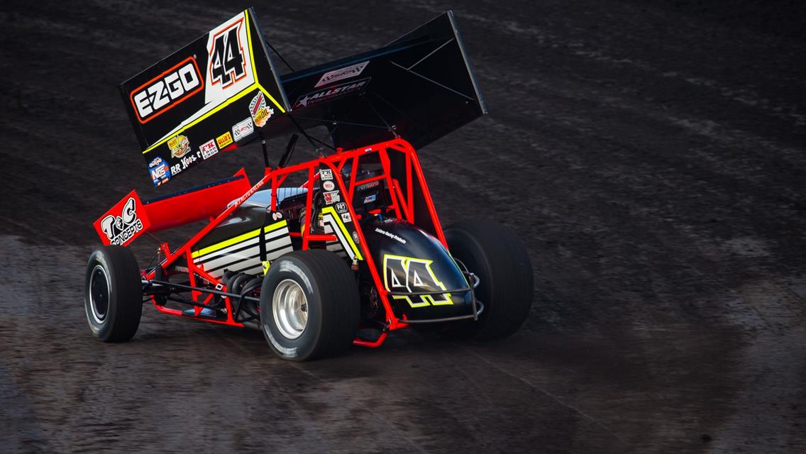 Starks Produces Podium Performance During Fall Haul at 34 Raceway