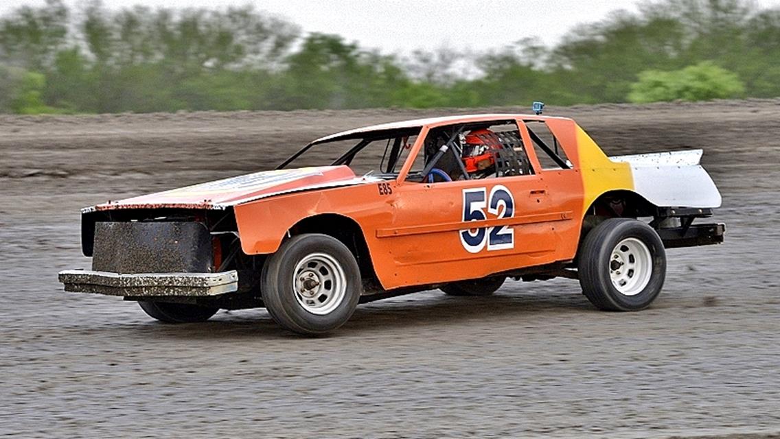 Easter Egg-stravaganza, E-Mod Series @ I-37 Speedway 4-19-25