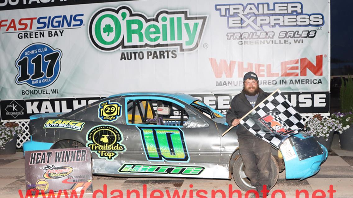 MIKE MULLEN DOUBLES UP ON OUTAGAMIE LATE MODEL, STOCK WINS