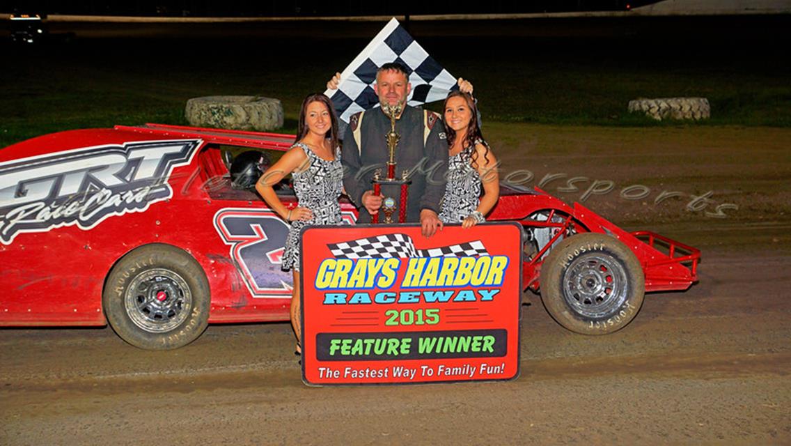 Solwold, Carrell and Wright Pick Up Feature Wins!