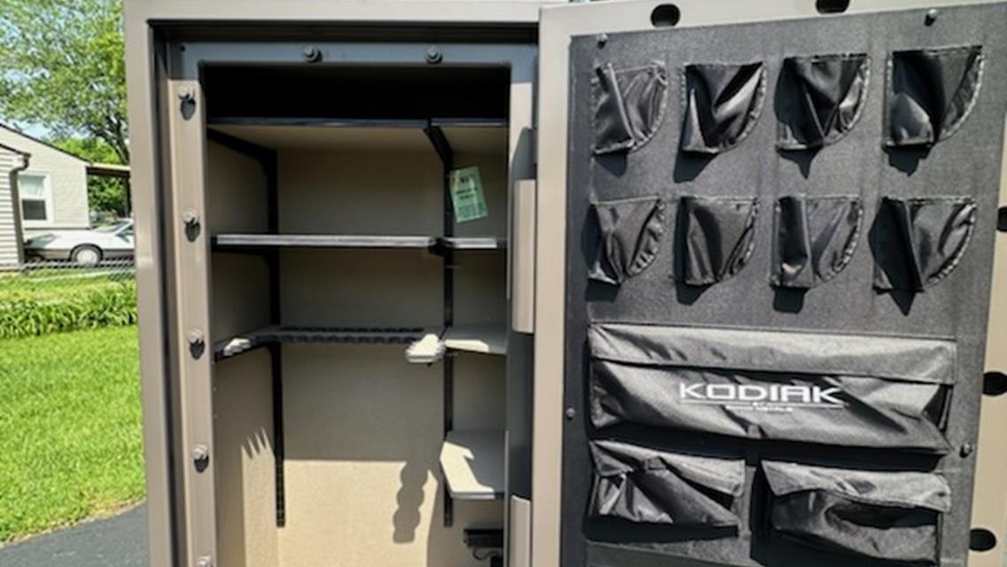 Speedrome Partners with The Outdoorsman Sport Shop for Outlaw Figure 8 Spring Shootout – Winner to Receive Rhino Metals Gun Safe!