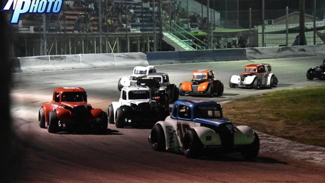 Ray Claims Second Snake River Showdown Feature