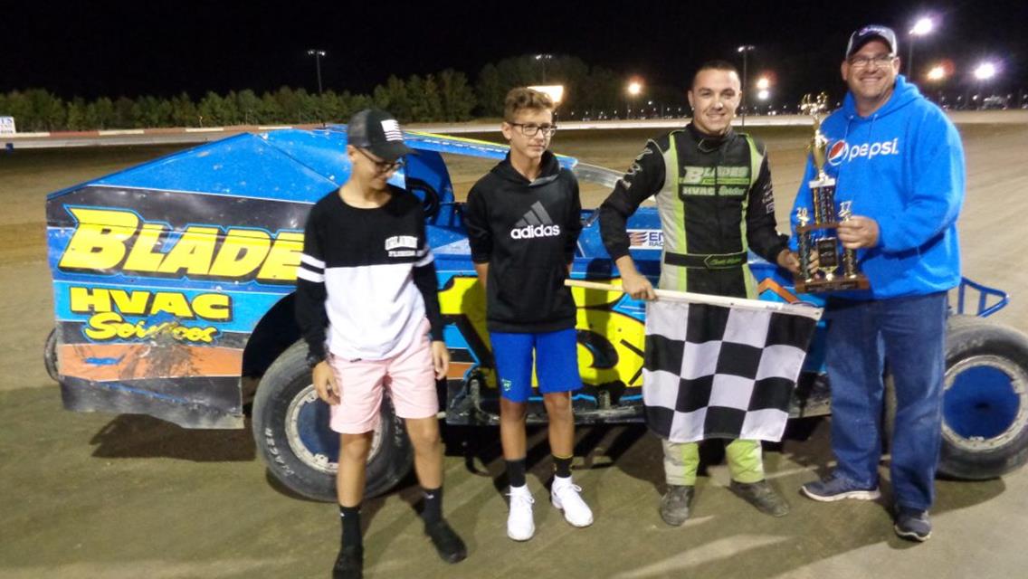 SCOTT HITCHENS WINS THRILLER IN AC DELCO 602 SPORTSMAN