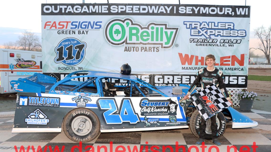 SCHEFFLER SAILS TO CAUTION FREE, OUTAGAMIE OPENER LATE MODEL WIN
