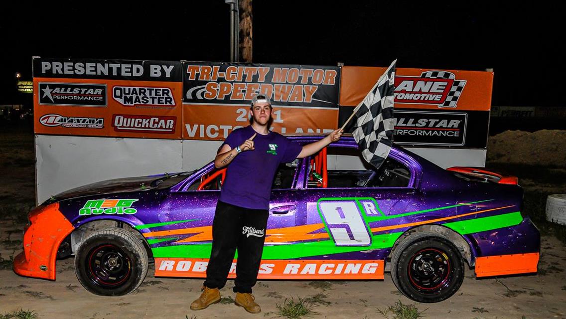 Reay Leads All the Laps on Way to Feature Win at Tri-City Speedway