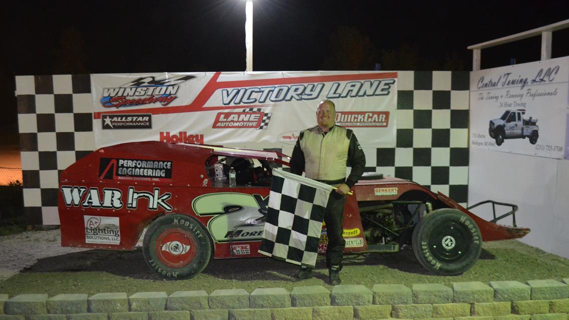 Sternberg Best’s Field in 55-lap Kenny Blondel Street Stock Memorial at Winston