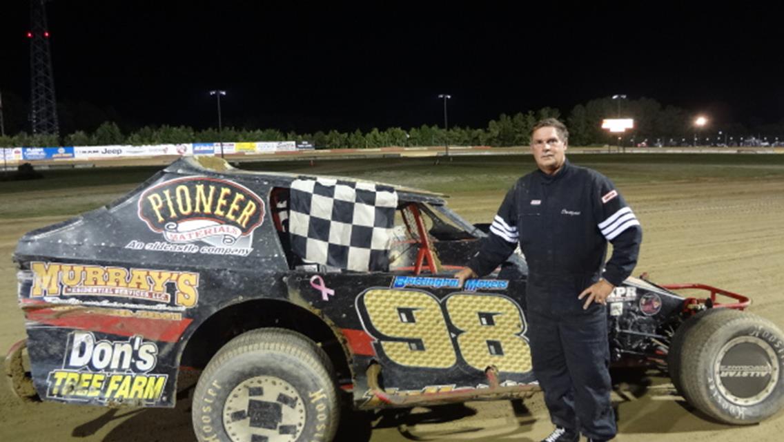 DWAYNE HECK WINS VINTAGE CAR MAIN ON FULTON BANK NIGHT