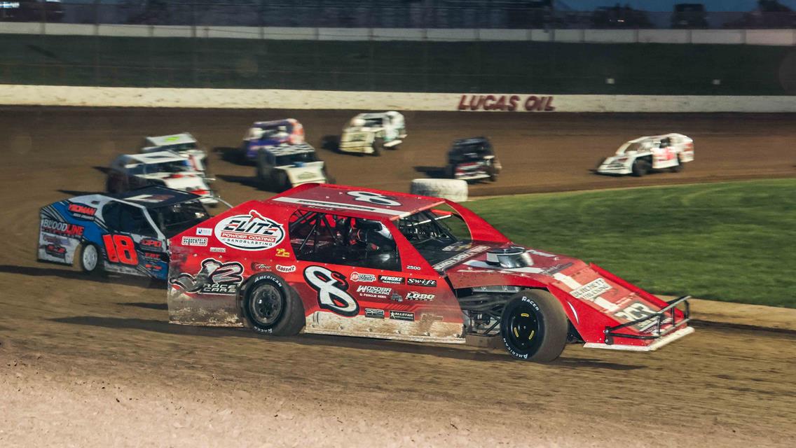 Sheets captures USRA B-Mod feature to headline Lucas Oil Speedway program