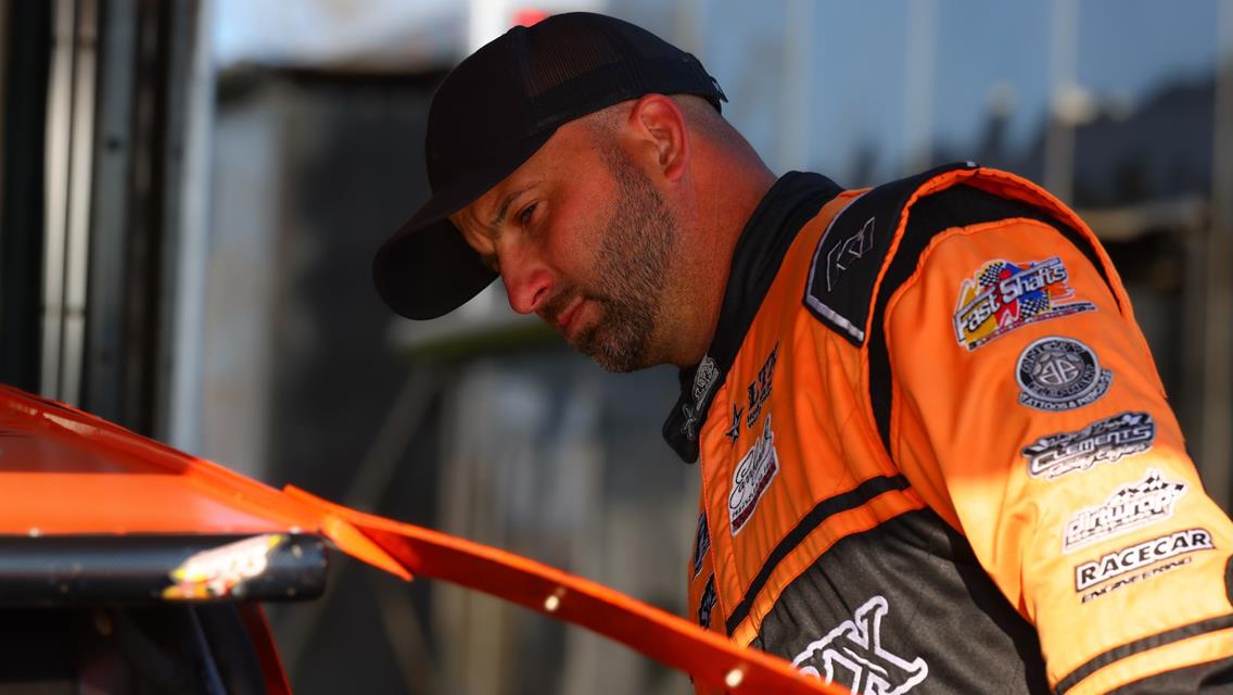Farmer City Raceway (Farmer City, IL) – World of Outlaws Late Model Series – Illini 100 – April 11th-12th, 2025. (Josh James Artwork)