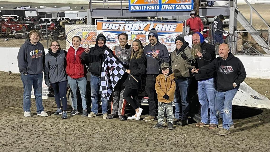 Daryn debuts new car and picks up win #2.