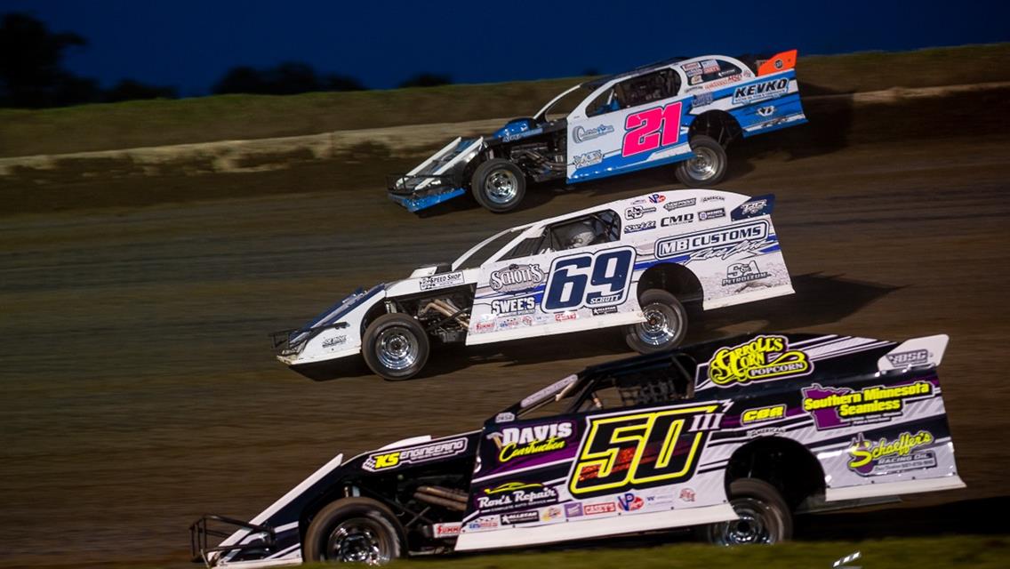 Bleess Wins Modified Thriller At The Creek